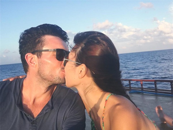 ha-anh-tao-bao-ban-nude-truoc-ong-kinh-cua-ong-xa-5