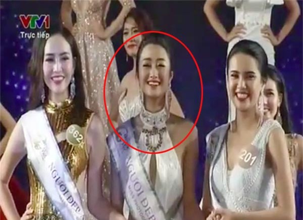 Tân Hoa hậu bị “đá xéo” là giả tạo, giả vờ diễn - Ảnh 4.