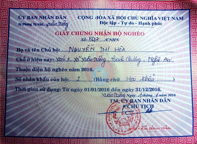 Mới 18 tuổi, Hòa là chủ hộ.