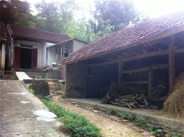 Căn nhà nhỏ của hai chị em Hòa.