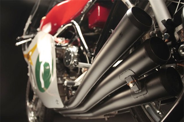 honda rc166: "huyen thoai" khong the lang quen hinh anh 13