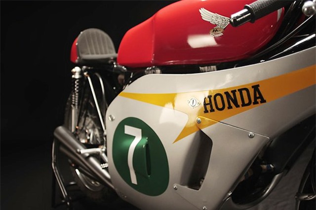 honda rc166: "huyen thoai" khong the lang quen hinh anh 6