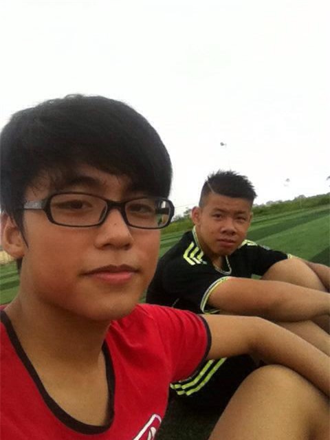 Bất ngờ với cuộc sống khác hẳn anh trai của em ruột Sơn Tùng - Ảnh 8.