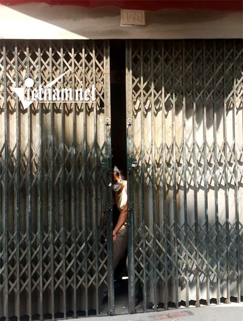 Thuê nhà sát vách 'tháp nghiêng': Điếc không sợ súng - 1