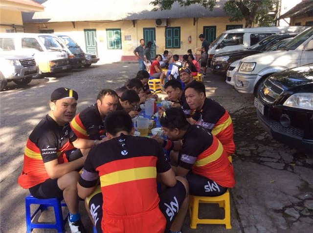 phở gà, bán 500 bát phở, phở gà phố cổ, quán phở ngon, phở gà Hà thành