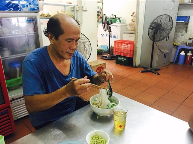 phở gà, bán 500 bát phở, phở gà phố cổ, quán phở ngon, phở gà Hà thành