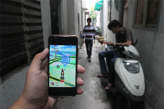 Mẹ khổ sở vì 2 lần đưa con vào viện do mải chơi Pokemon Go - Ảnh 3.