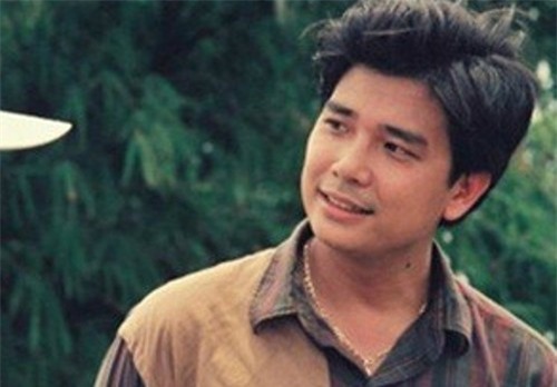 ve-lang-tu-cua-le-tuan-anh-thoi-tre-8