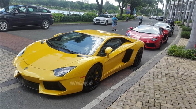 Supercar (1).jpg