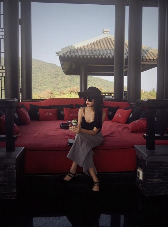 Sự trái ngược hoàn toàn giữa Hari Won và bạn gái cũ Trấn Thành - Ảnh 12.