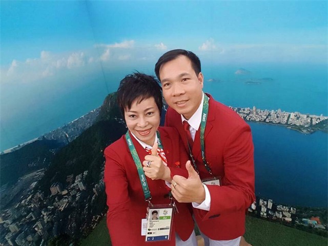 Người đàn bà thép ngỡ ngàng với thành tích của Hoàng Xuân Vinh - Ảnh 2.