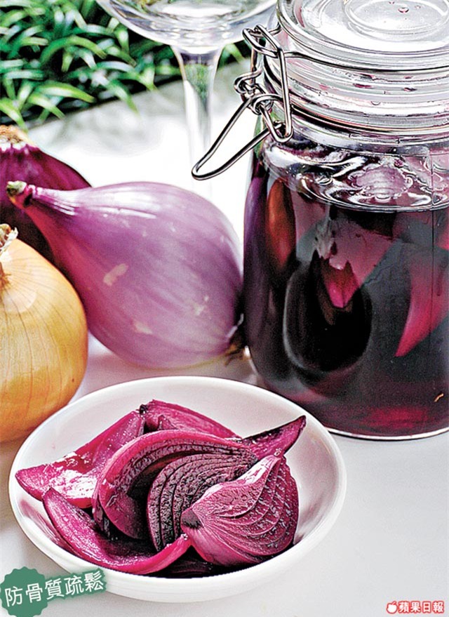 Tác dụng kỳ diệu của hành tây ngâm rượu vang đỏ - Ảnh 3.