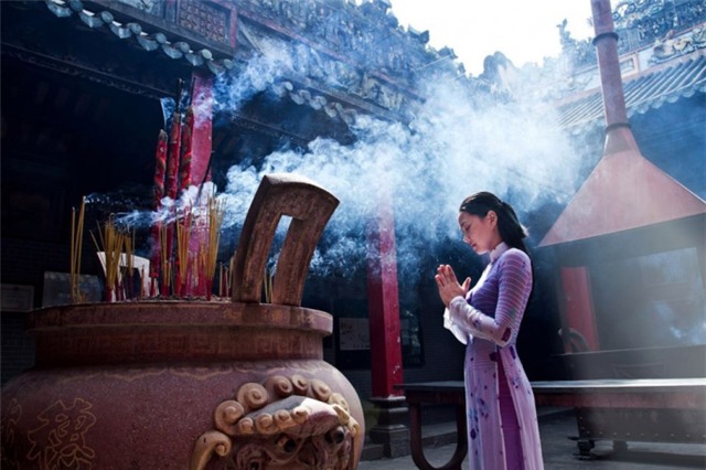 Trong dân gian lưu truyền những mẹo nhỏ giúp hoá giải xui xẻo cho 12 con giáp trong tháng cô hồn (Ảnh minh hoạ)