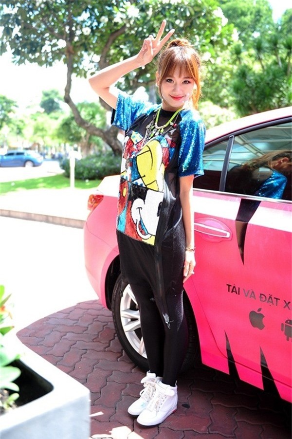 Hari Won và 12 bộ cánh đừng nên nhớ lại thì hơn! - Ảnh 3.