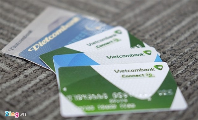 500 trieu bay khoi the ATM: Tien bi chuyen toi 3 ngan hang hinh anh 1