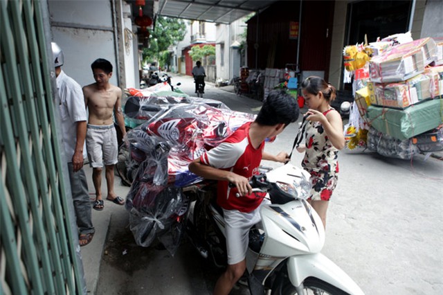 doc dao: nguoi coi am 