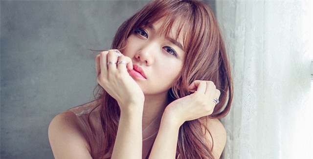 Sự thật việc Hari Won cố tình nói lơ lớ