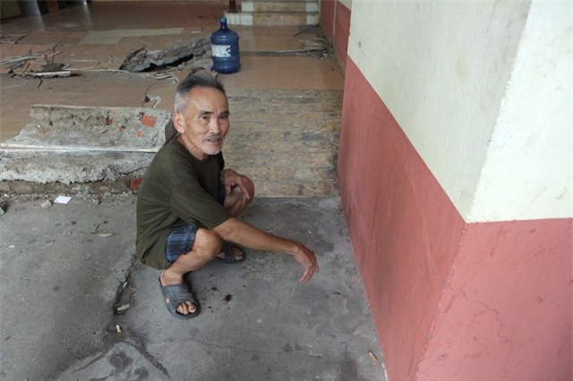 hn: nen nha chung cu sap trong dem, dan hoang loan hinh anh 9