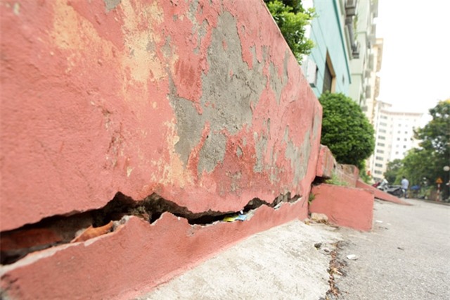 hn: nen nha chung cu sap trong dem, dan hoang loan hinh anh 11