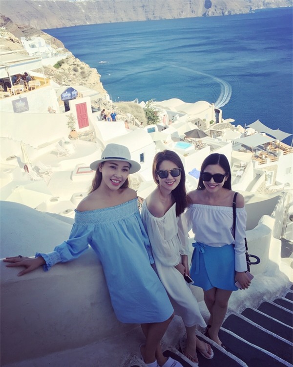 Ngọc Trinh khoe thân hình nóng bỏng, quyến rũ với bikini ở Hy Lạp - Tin sao Viet - Tin tuc sao Viet - Scandal sao Viet - Tin tuc cua Sao - Tin cua Sao