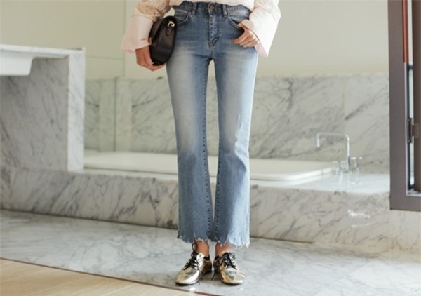 5 kiểu quần jeans không thể thiếu khi chào thu