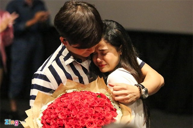 Truong Quynh Anh khoc nuc no khi Tim cau hon o rap phim hinh anh 8