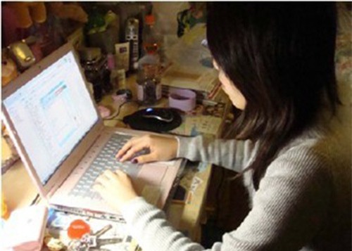 việc làm thêm, bà mẹ ở nhà chăm con, kiếm tiền triệu, tiết kiệm, chi tiêu, gia đình, thu nhập, tỷ phú