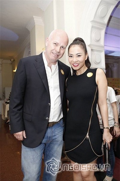 Sao Việt tháng cô hồn 6