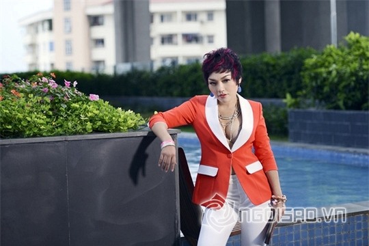 Sao Việt tháng cô hồn 4