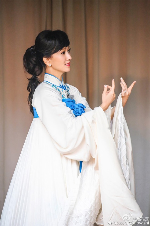 Giai nhân Hong Kong 62 tuổi vẫn như U40 - Ảnh 6.