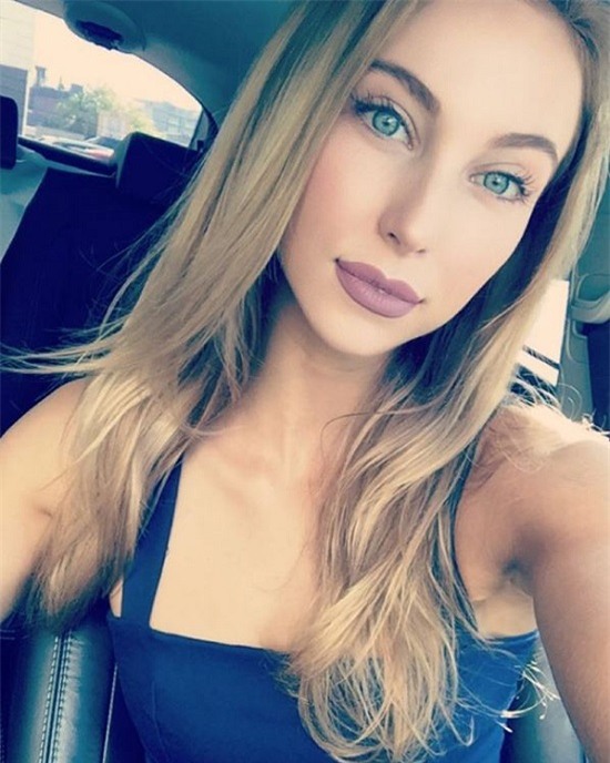 Elise Chambellant, hoa hậu, hoa hậu hoàn vũ, hoa hậu hoàn vũ Úc, miss universe, chung kết, đánh hội đồng, thí sinh hoa hậu, dã man