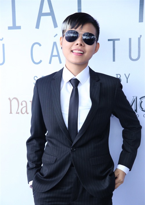 trao luu sao nam dieu da, sao nu nam tinh trong vbiz hinh anh 12