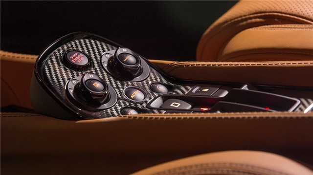 McLaren 570GT MSO (7).jpg