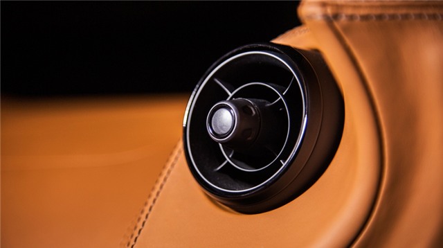 McLaren 570GT MSO (6).jpg