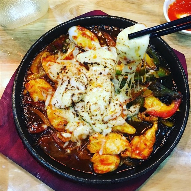 Những món phô mai ngon làm điên đảo giới trẻ Hà Thành