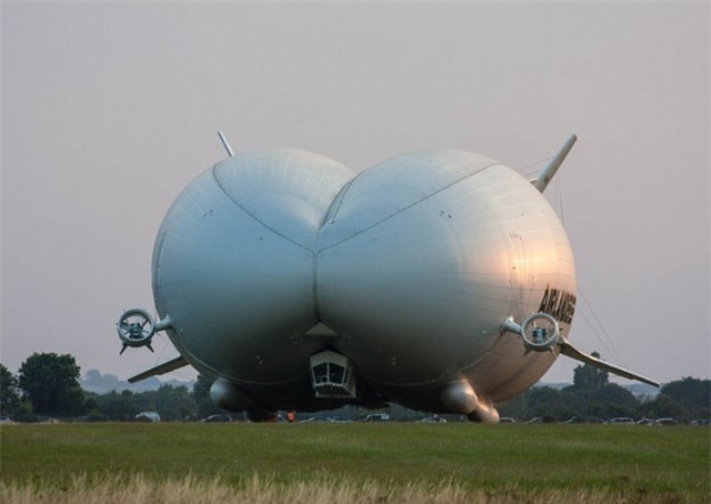 Airlander 10: Co may van tai duong khong lon nhat the gioi hinh anh 10