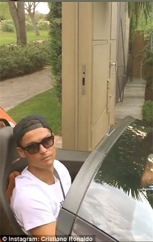 Ronaldo, Real Madrid, báo bóng đá, siêu xe, La Liga