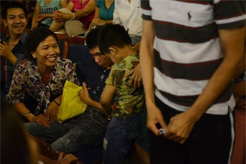 Hoài Linh tạm dừng biểu diễn vì điều không ai ngờ tới  - Ảnh 3.