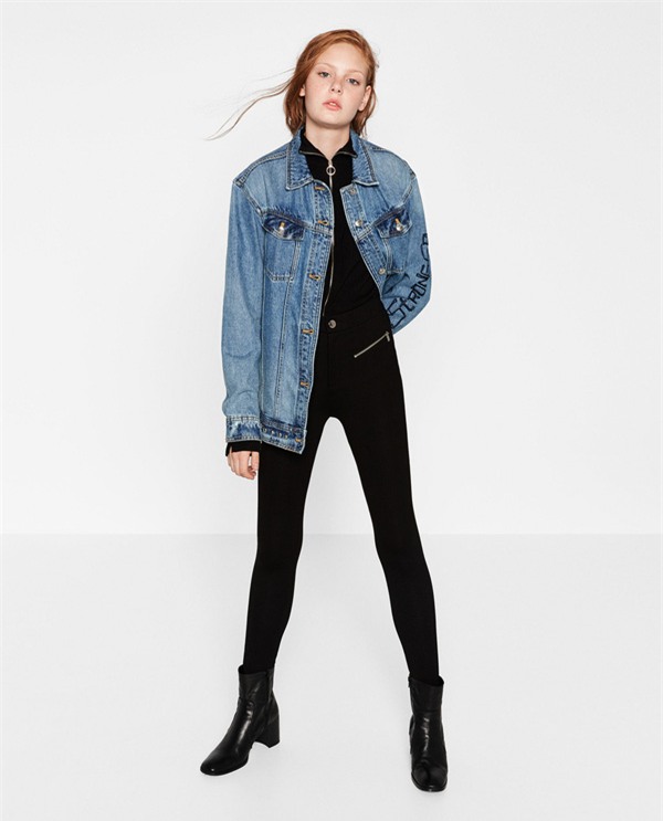 trang phục hợp tuổi