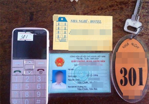 Đôi nam nữ ăn uống bày bừa rồi dắt nhau đi trốn, bùng tiền nhà nghỉ - Ảnh 3.