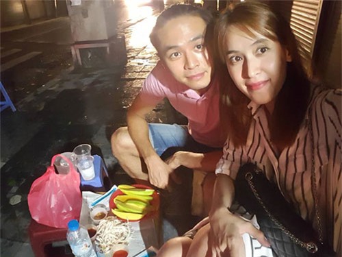 ngoc quyen bat ngo khoe mat moc ben con trai - 14