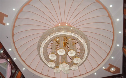 Cận cảnh, dinh thự, Nam Bộ, đại gia, Trầm Bê, Trà Vinh, lâu đài, biệt thự, cây cảnh, nội thất