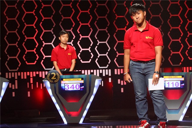 Khoảnh khắc Tiến Tùng hoàn toàn thất vọng khi đánh mất 30 điểm vào tay Thanh Chương ở vòng thi Về đích. Đây cũng là điểm số ấn định Vòng nguyệt quế sẽ được trao cho Thanh Chương.