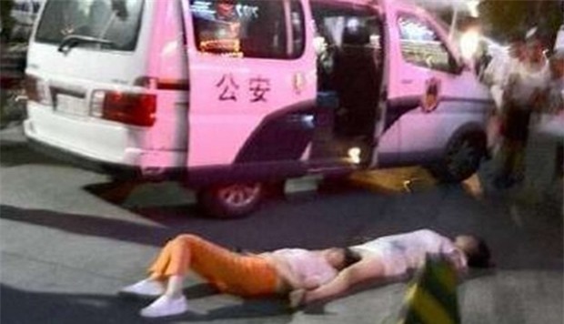 Hai phụ nữ Trung Quốc ngất xỉu vì cãi nhau liên tục 8 tiếng - Ảnh 1.