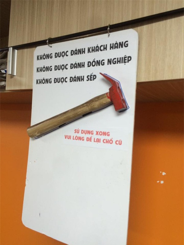 Nhân viên đặt ra quy định với sếp không làm việc cuối tuần vì