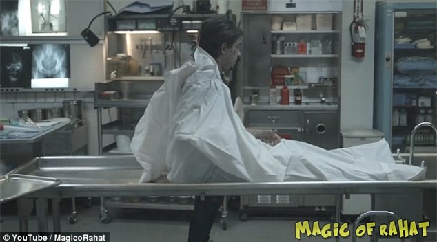 Hoảng loạn khi xác chết bật dậy trong một cuộc phỏng vấn diễn ra ở nhà xác - Ảnh 3.