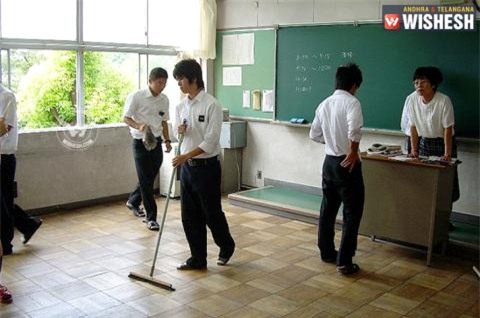 Nhung su that gay soc ve giao duc Han Quoc trong doi mat cua giao vien nuoc ngoai