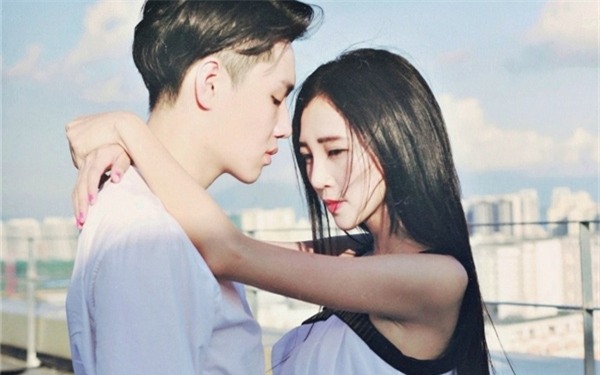 ngoại tình