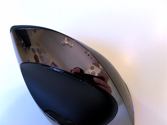 Cận cảnh chuột máy tính có thiết kế dị nhất hành tinh - Ảnh 7.