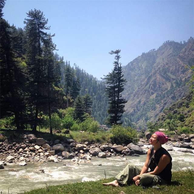 Co gai du lich 22 quoc gia voi 200 USD hinh anh 10